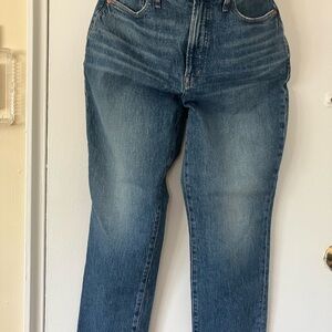 Madewell “The Curvy Perfect Vintage Jean” Size 31